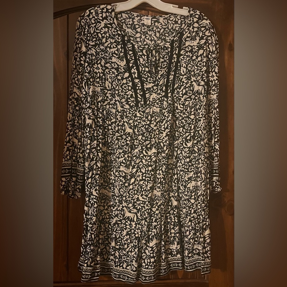 Old Navy White & Black Shift Dress Size Large New